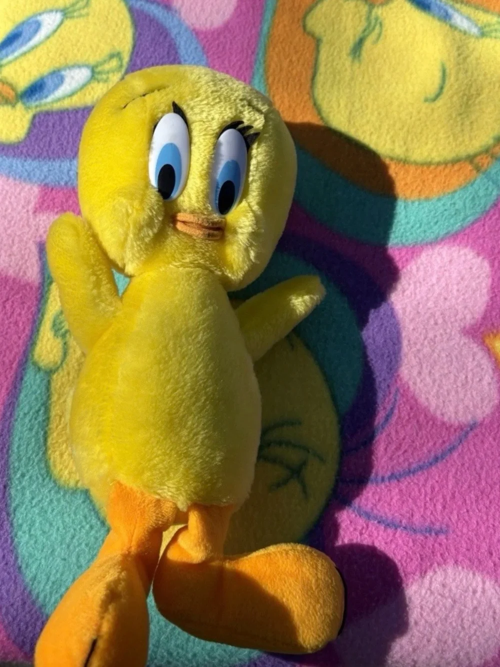 Yellow Plush Tweety-Bird Plush & Vintage Throw Blanket 63x46